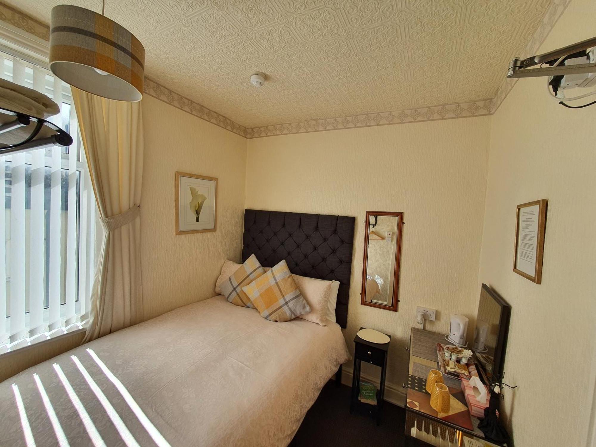 Windsor House Hotel Μπλάκπουλ Εξωτερικό φωτογραφία